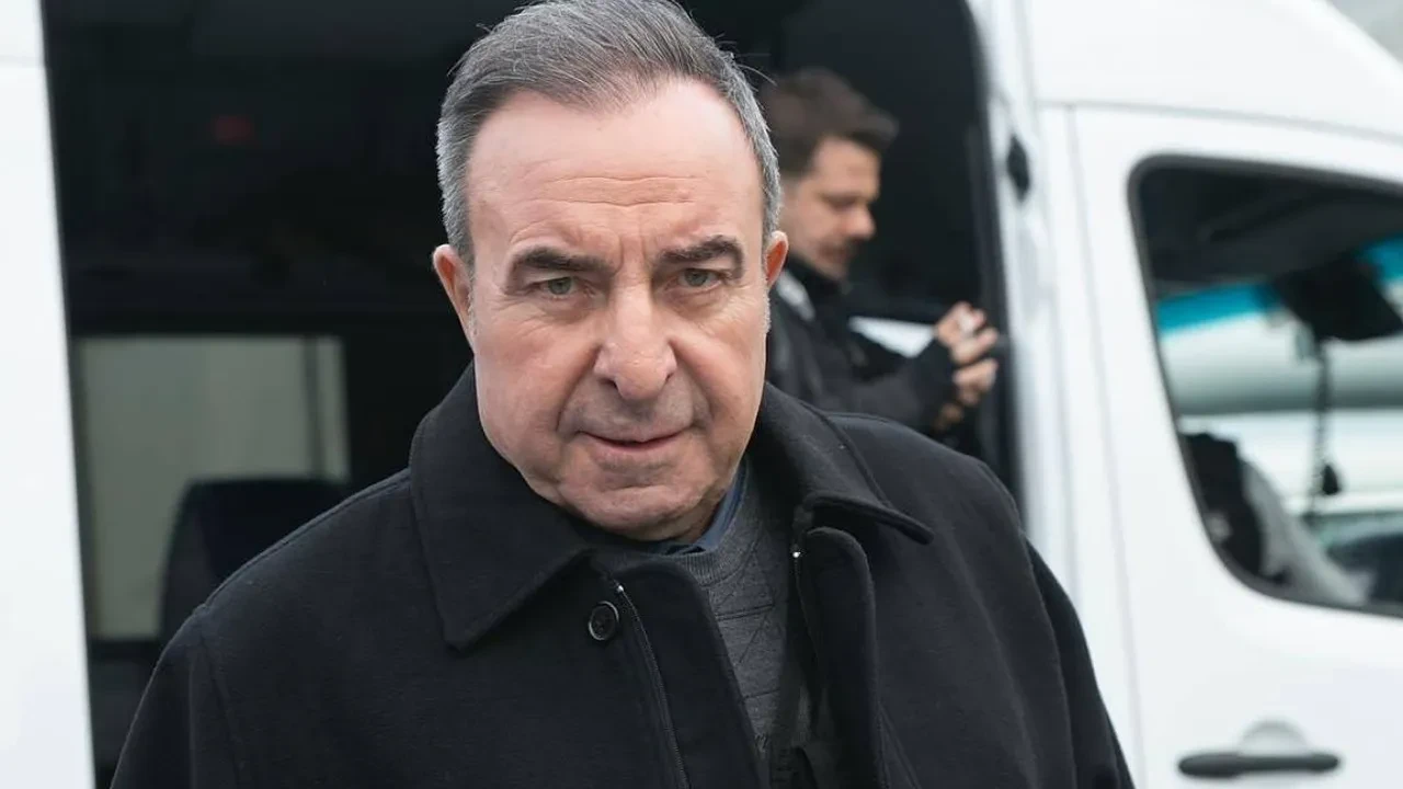 Zafer Ergin Akasya Durağı Yeniden dizisinde yer alacak mı? Zafer Ergin’in Akasya Durağı’ndaki rolü ne? 