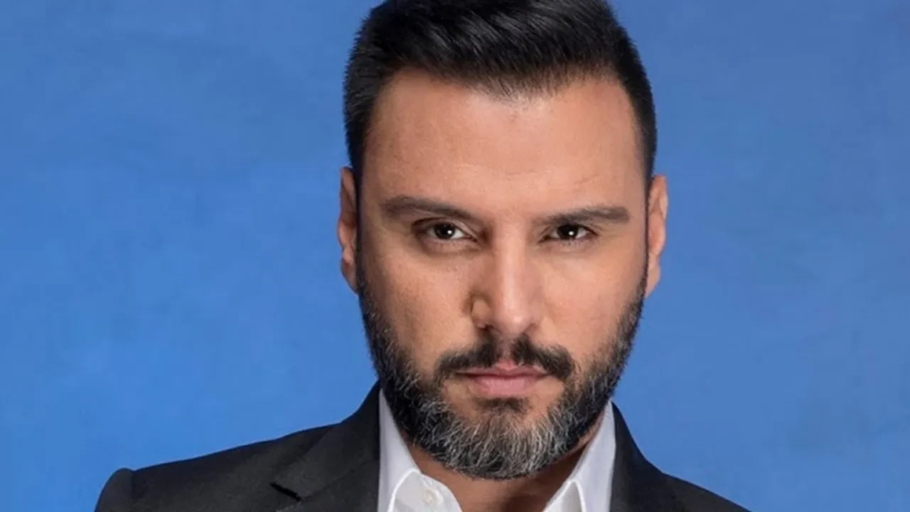 Alişan kızı Eliz ile Celal Karatüre’nin ilahisini okudu! “Çocuklar sayenizde Allah’ı ağızlarından düşürmüyor”