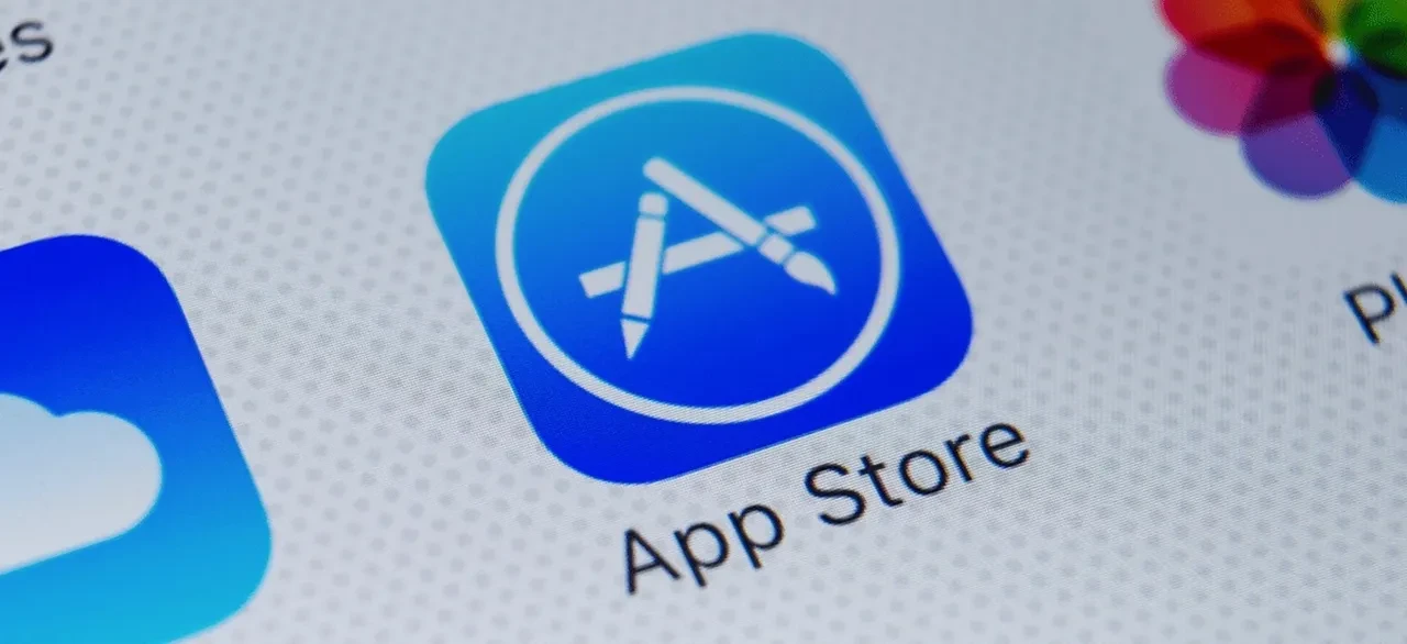 App Store’da 18 yaş sınırı uygulaması başlıyor