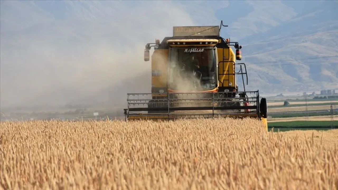 Çiftçiye 400.000 TL faizsiz kredi fırsatı! Cumhurbaşkanı Erdoğan duyurmuştu, şartlar belli oldu