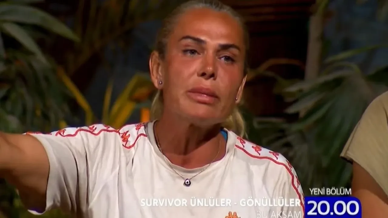 Demet Akalın Seren Ay Çetin’e isyan etti! Ünlü şarkıcı sosyal medyada adeta patladı