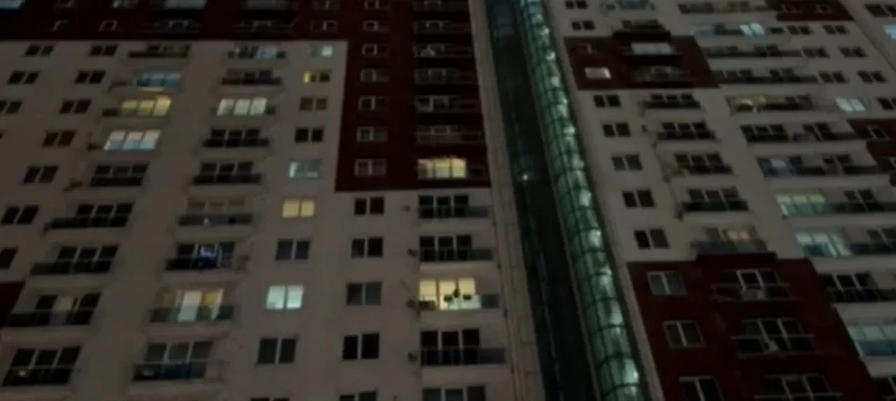 Esenyurt'ta sitede silah sesleri: İki kişi ölü bulundu, suç dosyaları kabarık çıktı