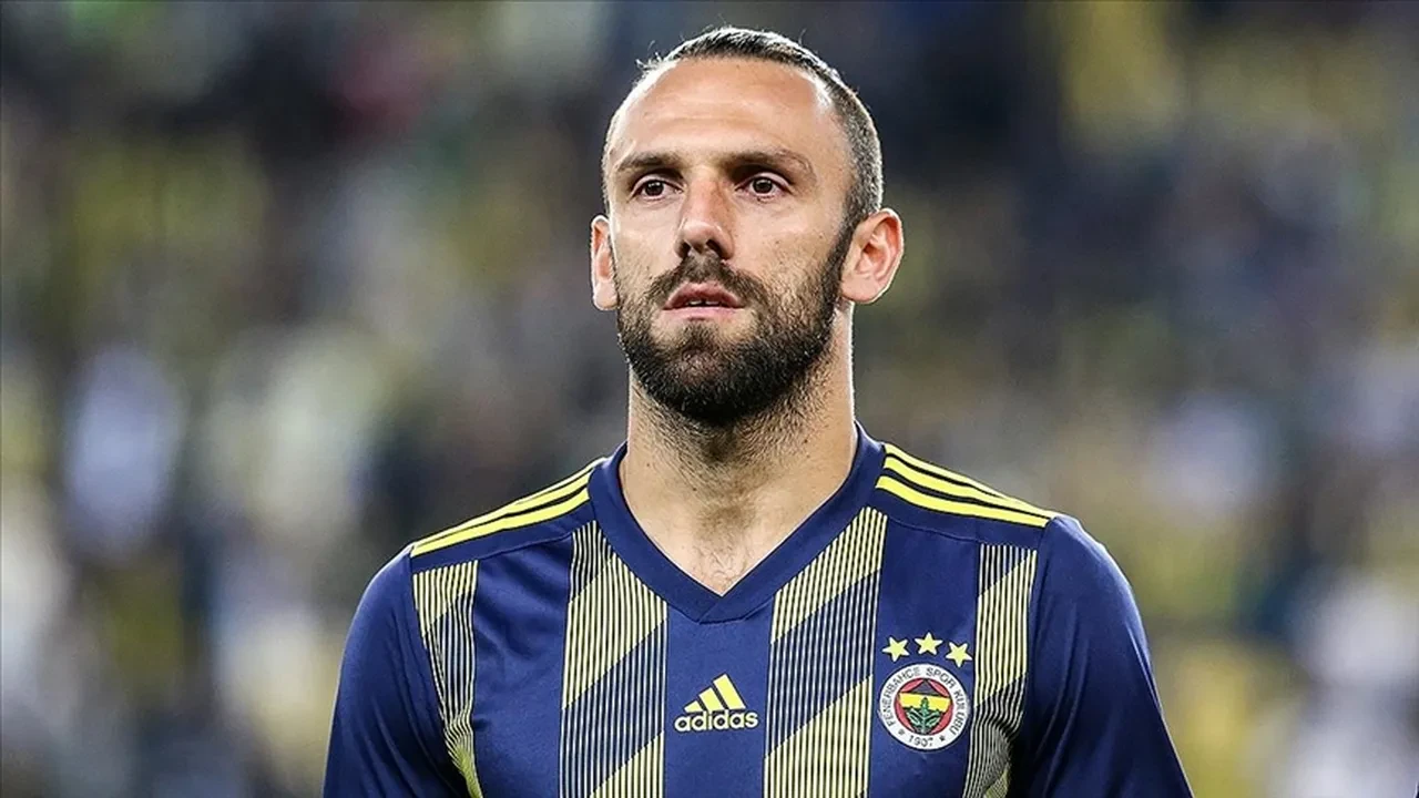Fenerbahçe forvet transferi için düğmeye bastı: Eski golcü yuvaya dönüyor!