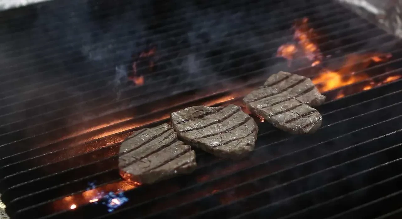 Fırsatçılar iş başında! Ucuz ete restoran ve kasaplar dadandı, vatandaşa kalmadı