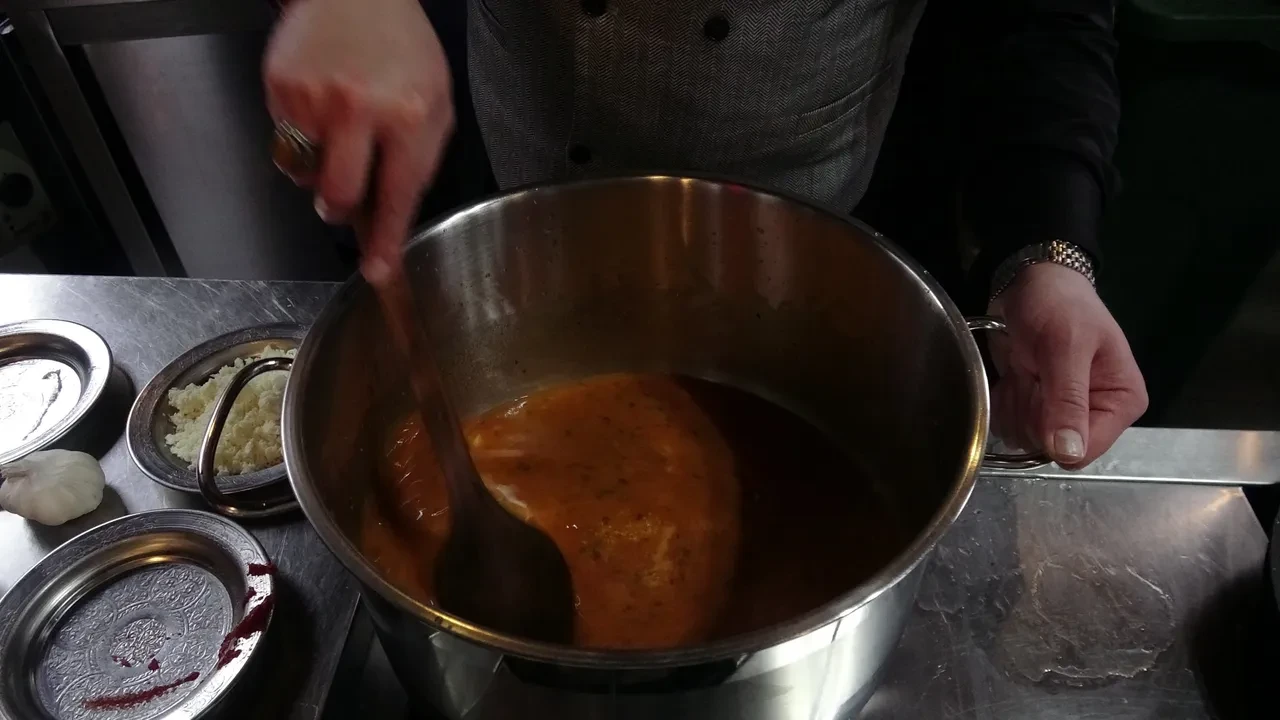 Hem besleyici, hem tok tutuyor: Keloğlan çorbası Ramazan’da 30 gün boyunca tüketiliyor