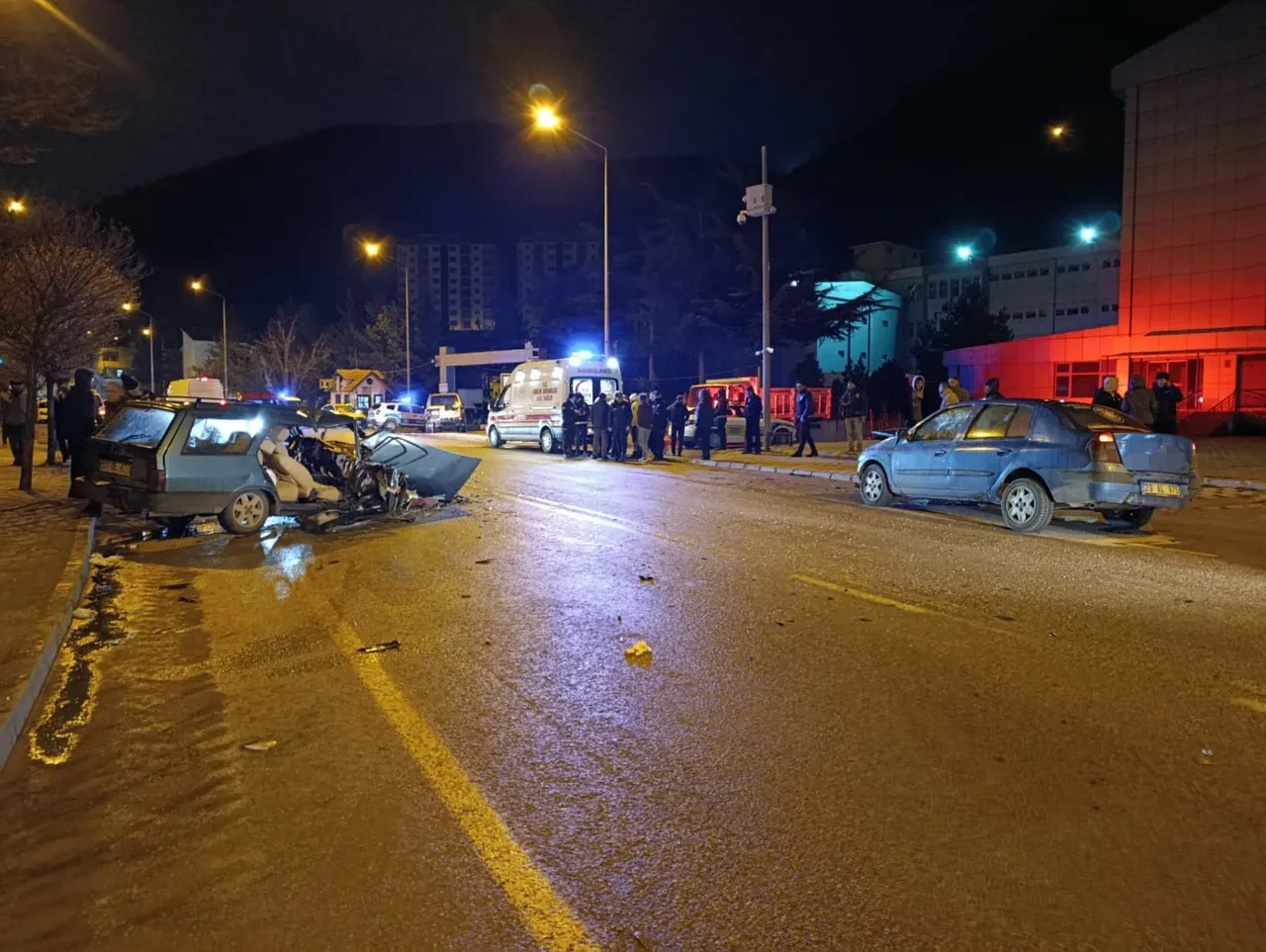 İftara dakikalar kala acı olay! Ölü ve yaralılar var