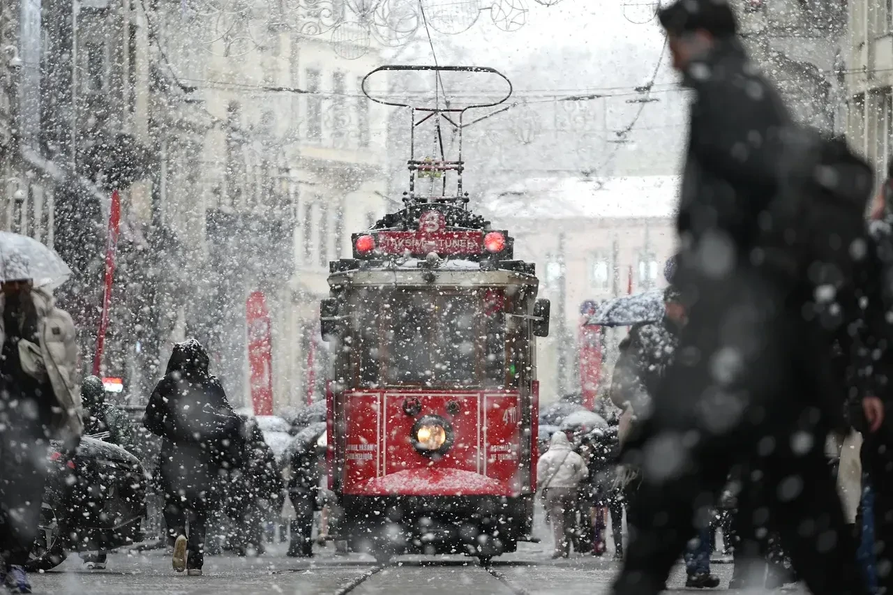 İstanbul'da kar yağacak mı, ne zaman? 25-26 Şubat meteoroloji uzmanı açıklama yaptı