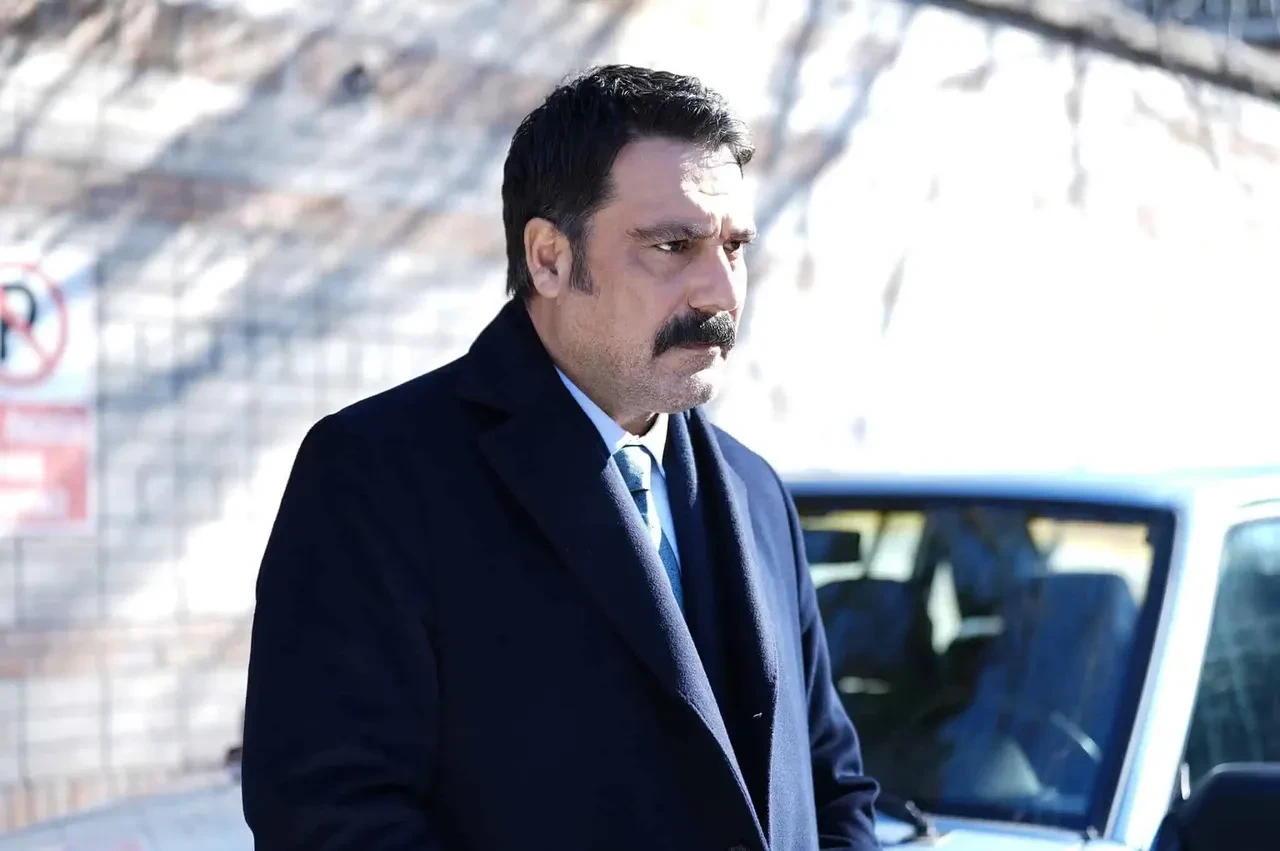 Kıskanmak’ta dengeler değişti! Cemil yıkıldı, Nüzhet konuştu