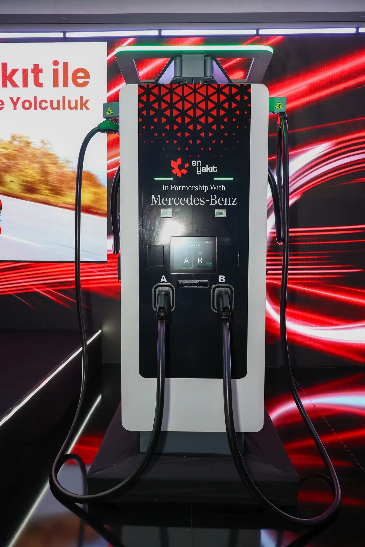 Konfor ve teknolojiyi buluşturan premium şarj deneyimi