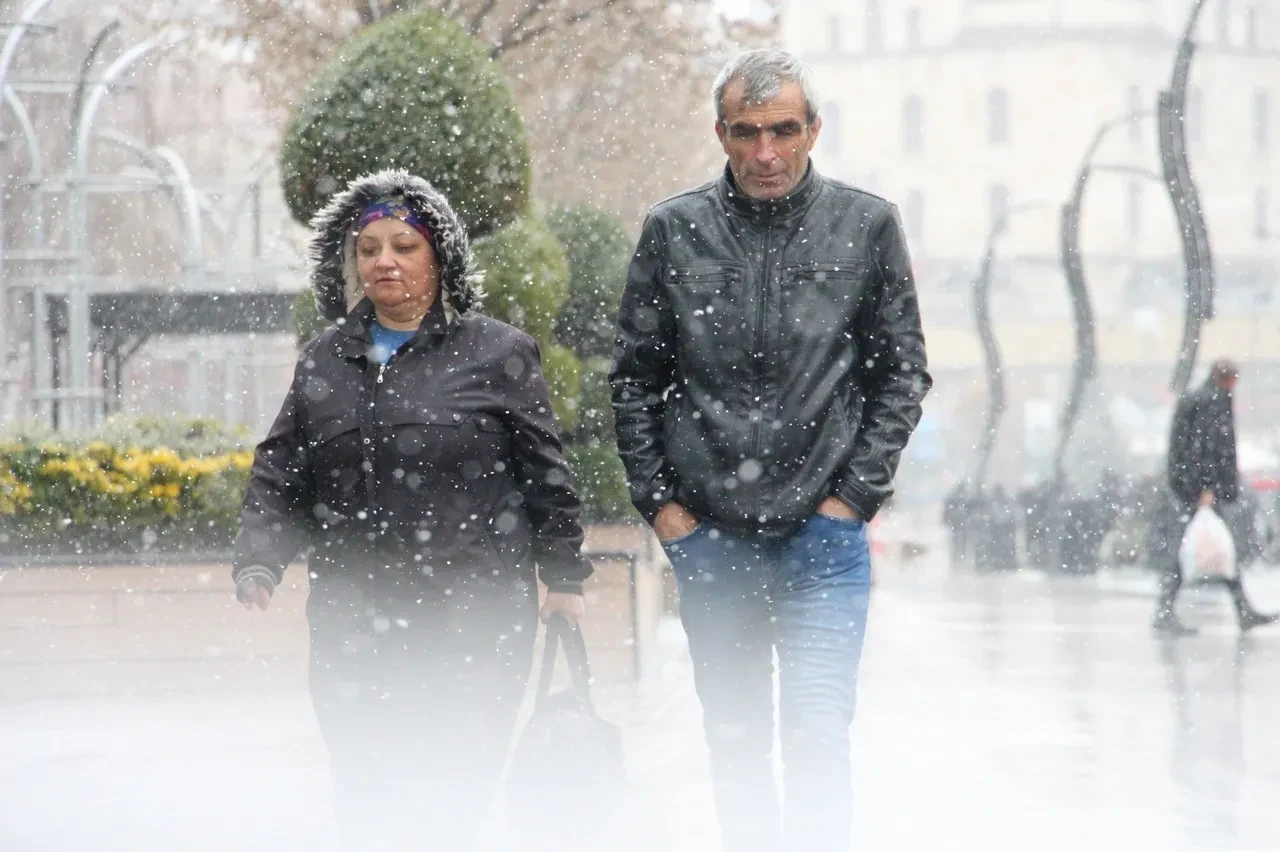 Meteoroloji gün vererek uyardı! İstanbul dahil birçok kente kuvvetli kar geliyor 