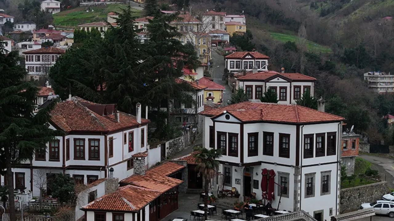 Sıfır daireler tükendi, fiyatlar fırladı! Sahile sığmayan yamaçlara tırmandı
