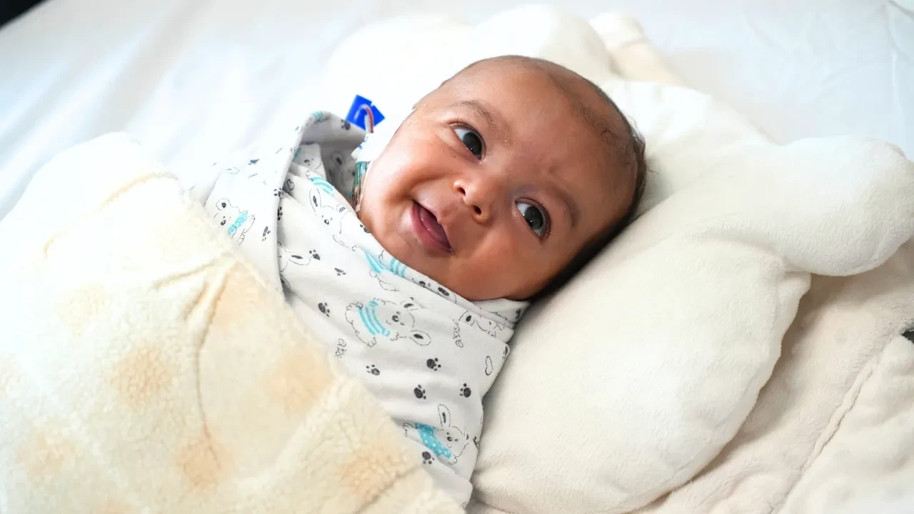 Talha bebek hayata tutundu! Tümörün tamamı temizlendi