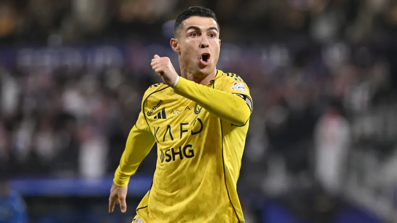 Cristiano Ronaldo dev yatırımla İspanya kulübüne ortak oldu: Yüzde 25 hisse satın aldı