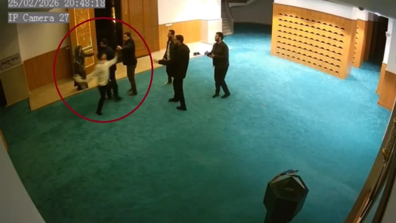 Diyarbakır’da teravih sonrası ayakkabı kavgası: Cami görevlilerine saldırdı