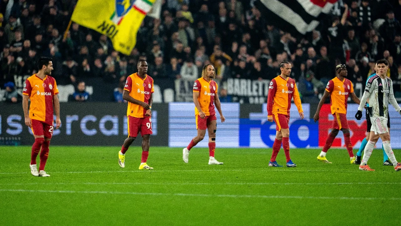 Dünya Juventus-Galatasaray maçını konuşuyor! Manşetler alev aldı: 'Tüm stadyumu susturdular'