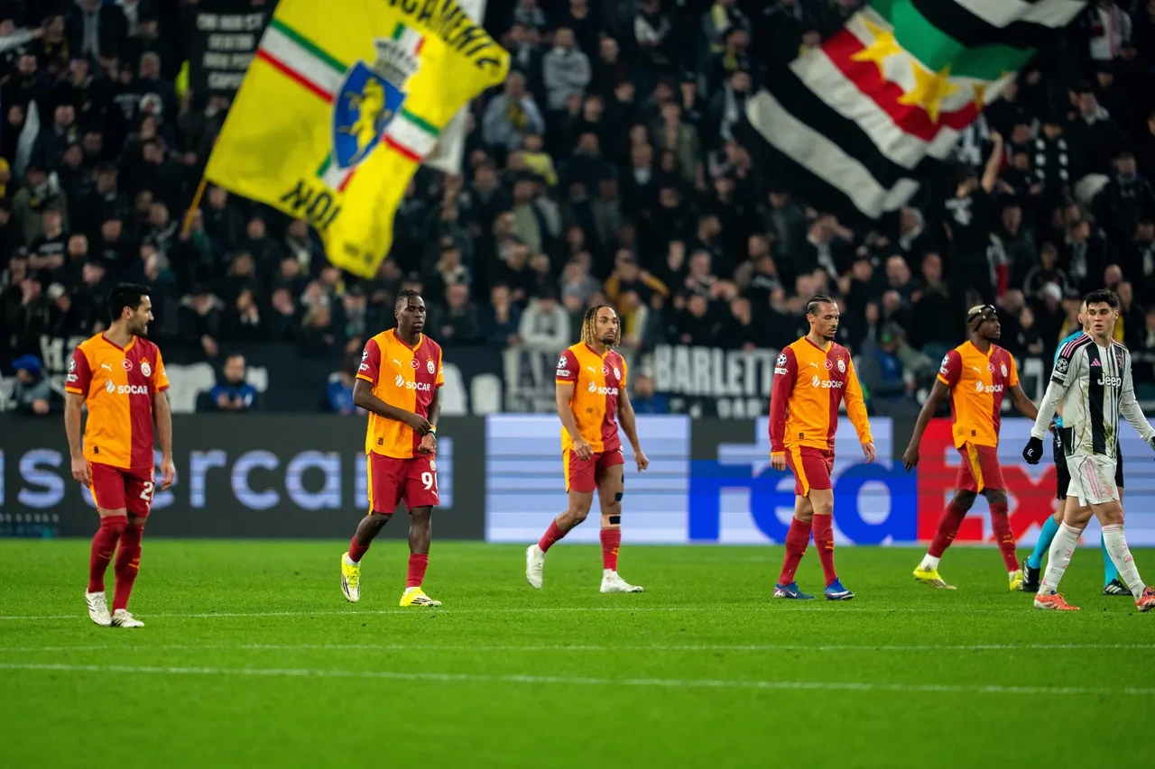 Dünya Juventus-Galatasaray maçını konuşuyor! Manşetler alev aldı: 'Türk çeliğinden irade'