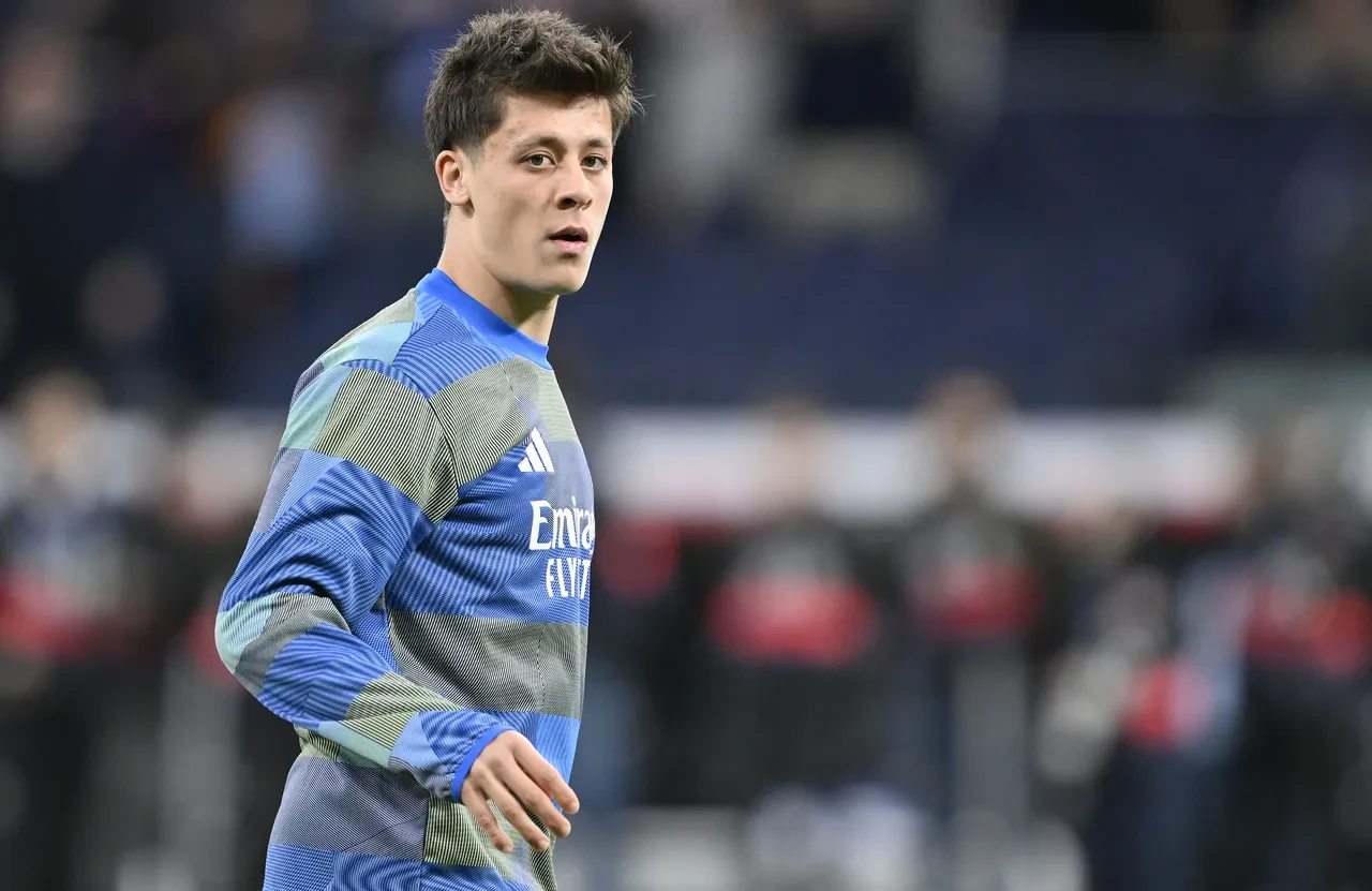 Fenerbahçe'de Arda Güler sevinci! Kontrattaki madde devreye girdi, para kazandırdı