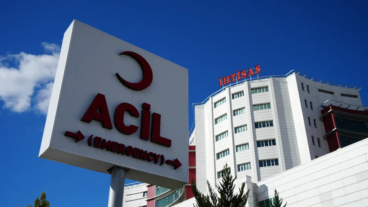 Kırıkkale’de yangın tatbikatı kabusa döndü: 19 öğrenci hastaneye kaldırıldı