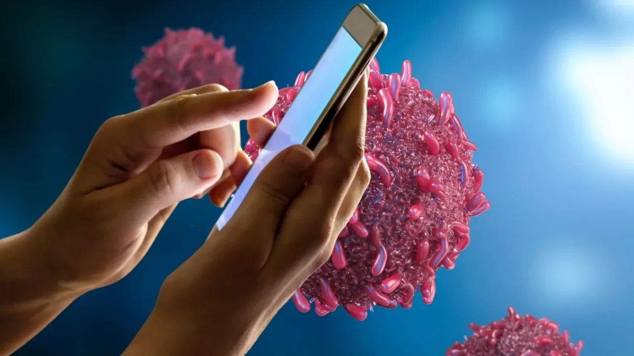 Kullanılan en kirli eşya telefon oldu! Adeta mikrop yayıyor