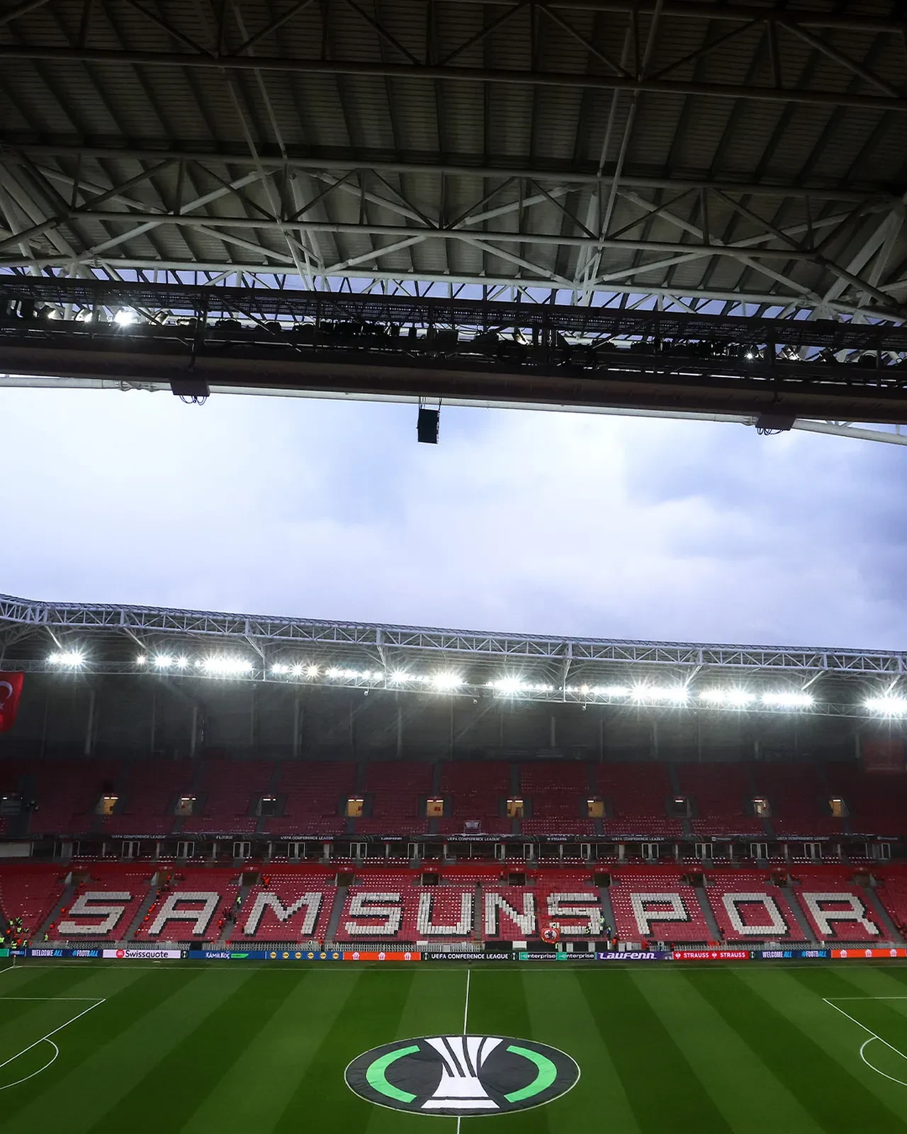 Samsunspor Şkendiya'yı farklı geçti: UEFA Konferans Ligi'nde son 16 bileti geldi!