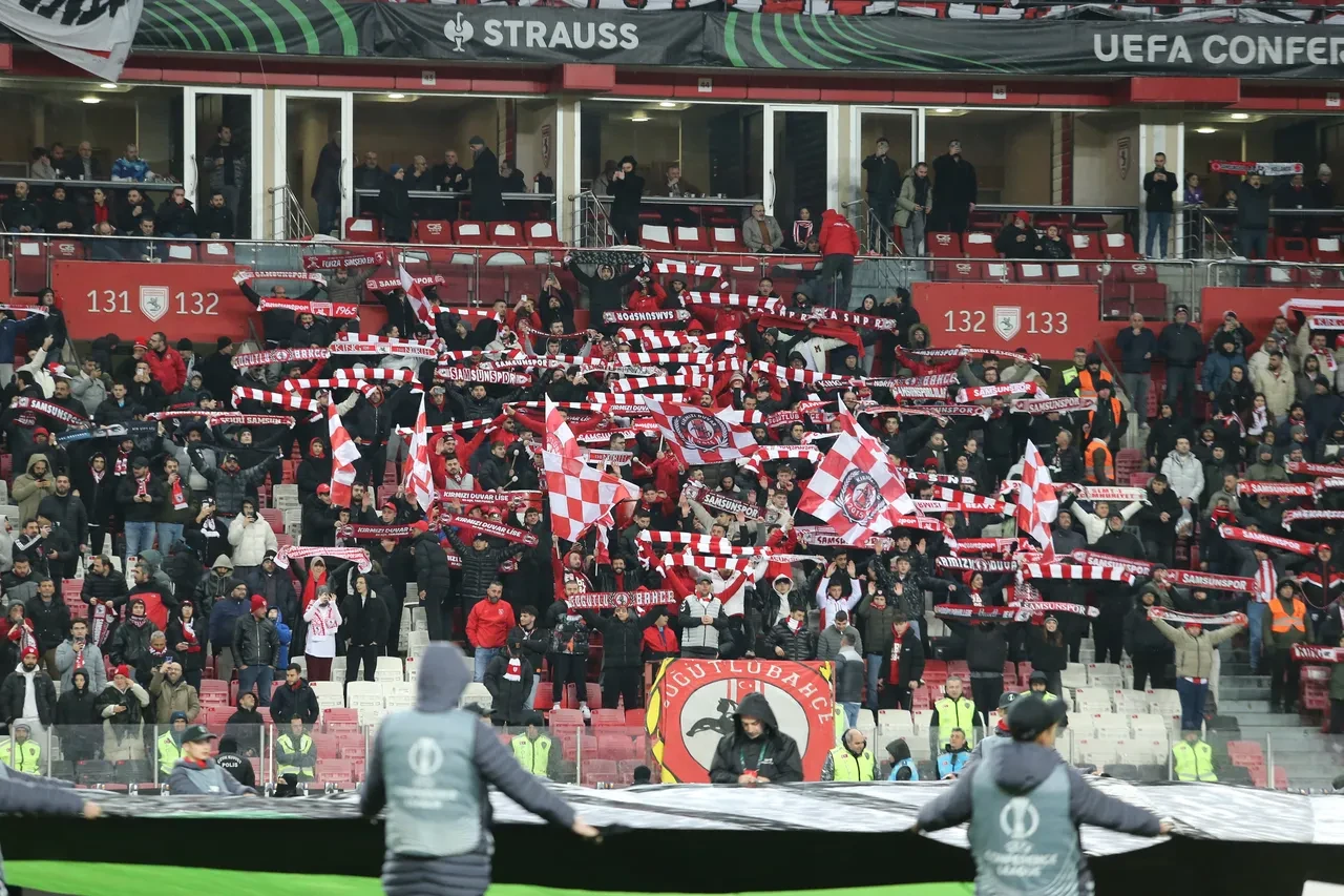 Samsunspor Şkendiya'yı farklı geçti: UEFA Konferans Ligi'nde son 16 bileti geldi!