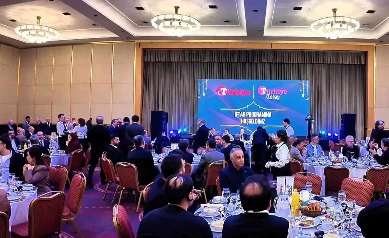 Sektör temsilcileri İhlas Medya Grubu iftarında buluştu 
