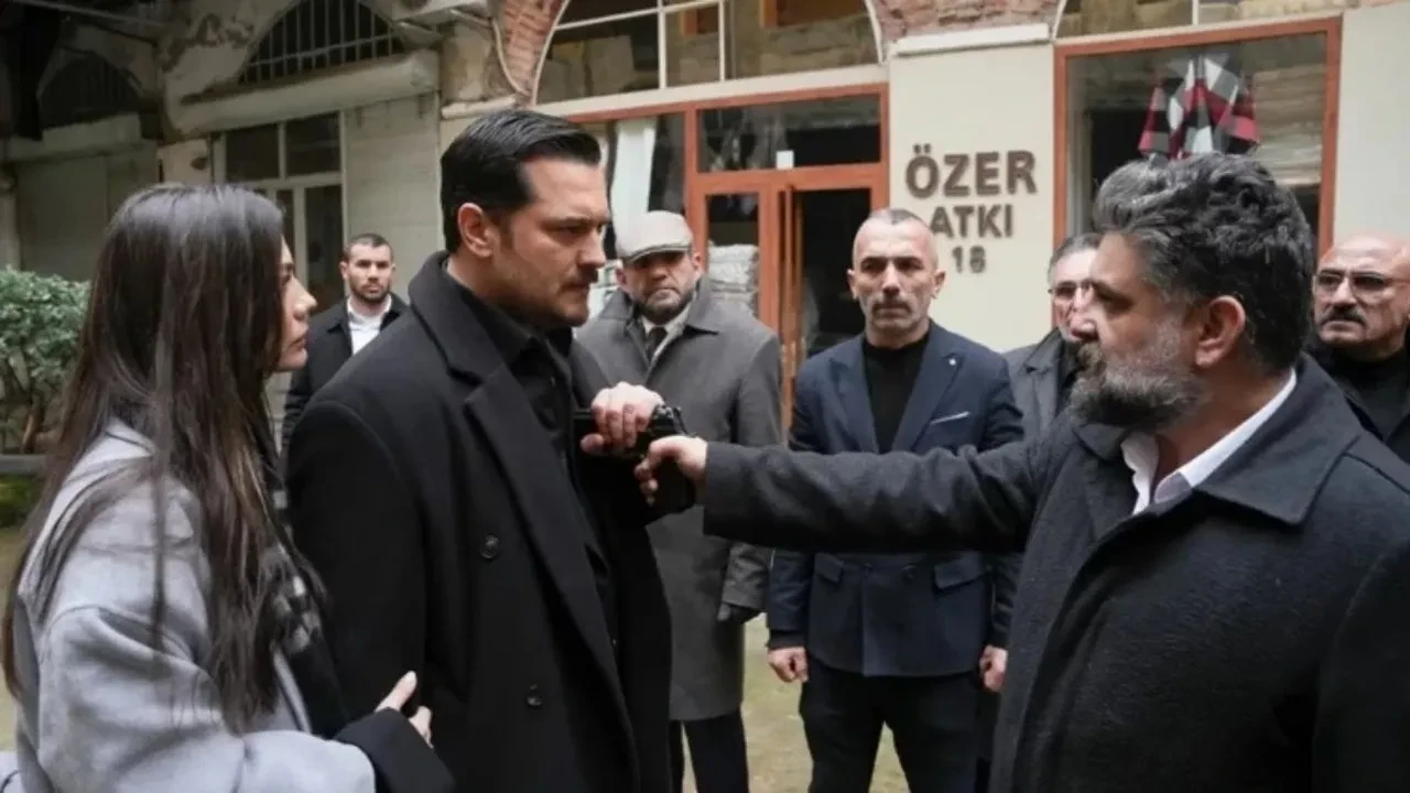 Yeraltı, Eşref Rüya’yı tahtından etti! Çarşamba’nın yeni sahibi belli oldu