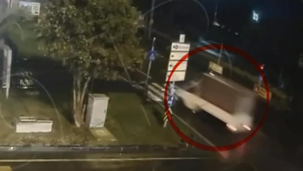 13 yaşındaki 2 kız çocuğunun öldüğü kazanın görüntüleri çıktı