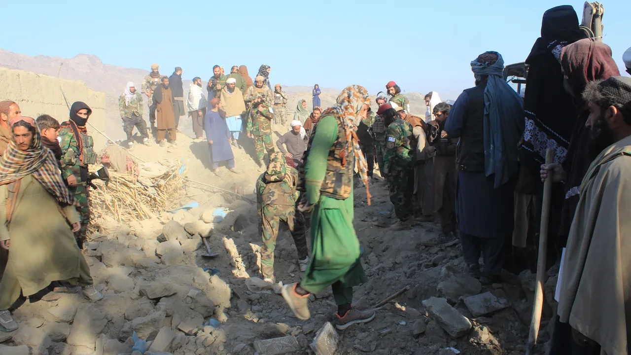 Pakistan'ın Afganistan karşısında sabır taşı çatladı! İki ülke arasında savaş çıktı