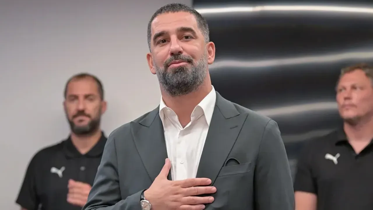 Arda Turan'dan Türkiye planı: UEFA'ya başvuruldu!