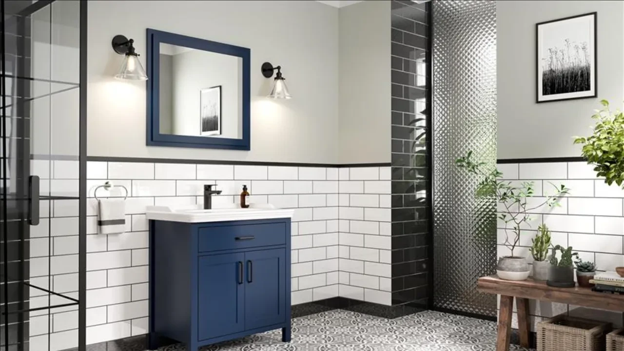 Aynada kendimizi çok beğenip fotoğraflarda 'Bu ben miyim?' dememizin sebebi kameranın değil, beynimizin kusuru çıktı