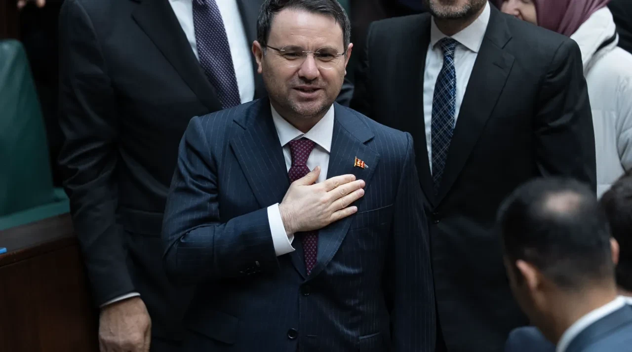 Bakan Gürlek'ten 'Unutmayacağız' diyerek net mesaj: Yasakların mağdurlarıyla buluştu