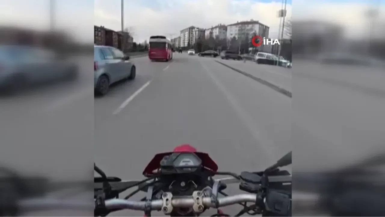 Eskişehir'de trafikte korku dolu anlar kamerada!