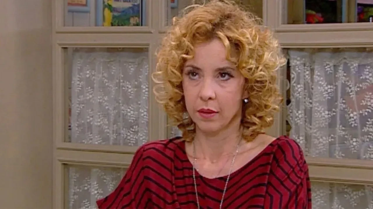 Sihirli Annem ekibinden sürpriz buluşma! Ünlü isimler yıllar sonra bir arada