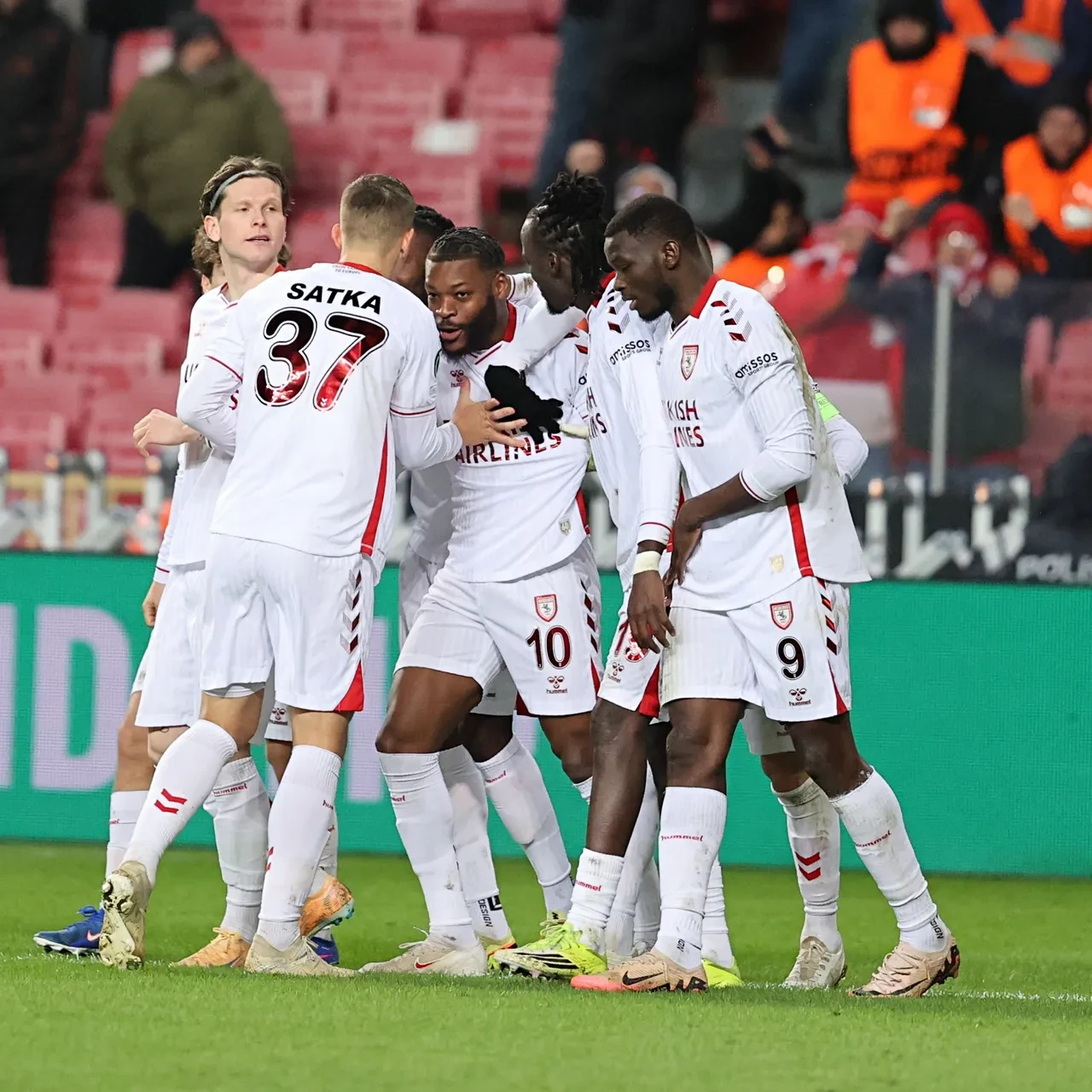 Thorsten Fink Samsunspor için Bodo/Glimt örneğini verdi!