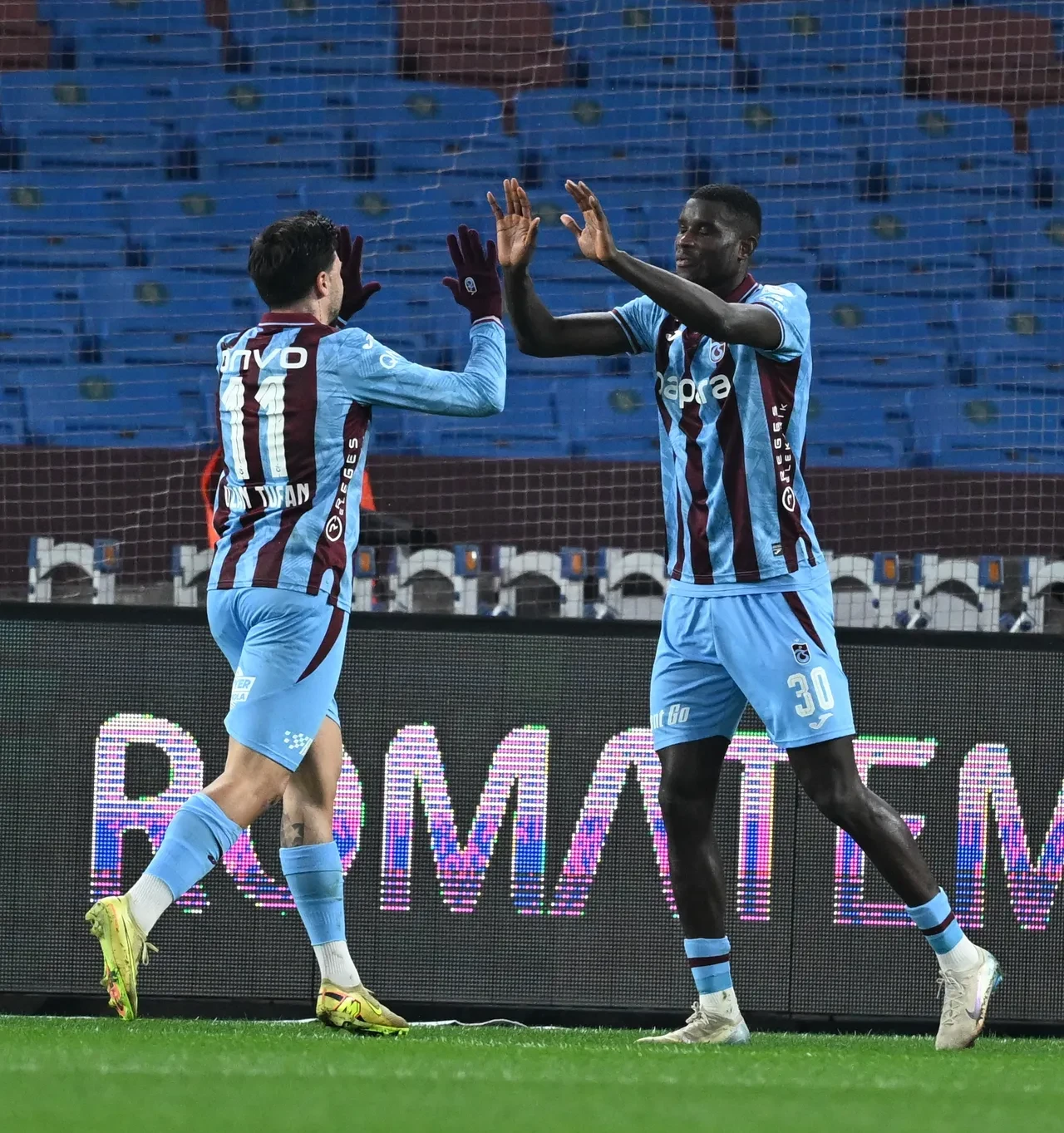 Trabzonspor'da Paul Onuachu'dan 'devre arasında konuştuk' detayı!