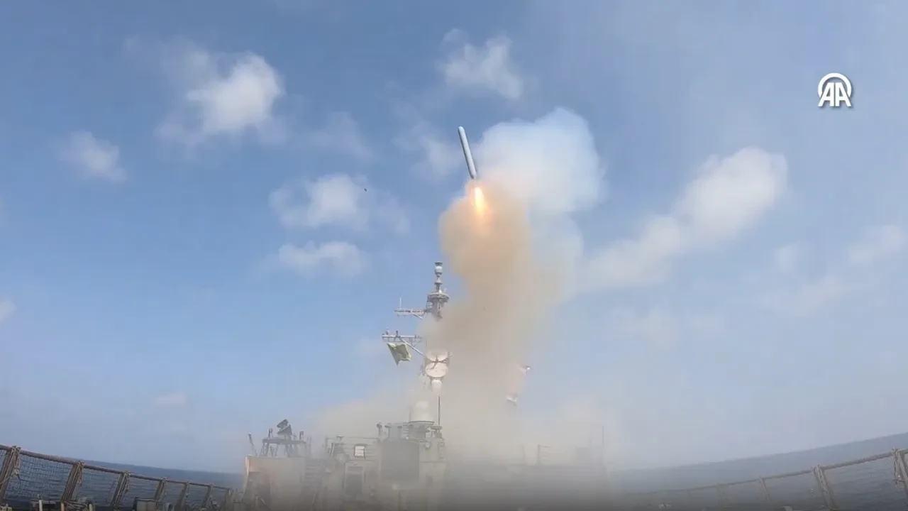 ABD, İran askeri tesislerini hedef alan saldırı görüntülerini yayınladı  