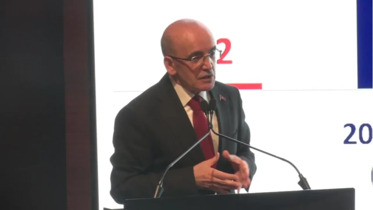 Bakan Şimşek: Cumhurbaşkanımızın liderliğinde bu ülke 20 yıldır dünyayı çok daha iyi okumuş