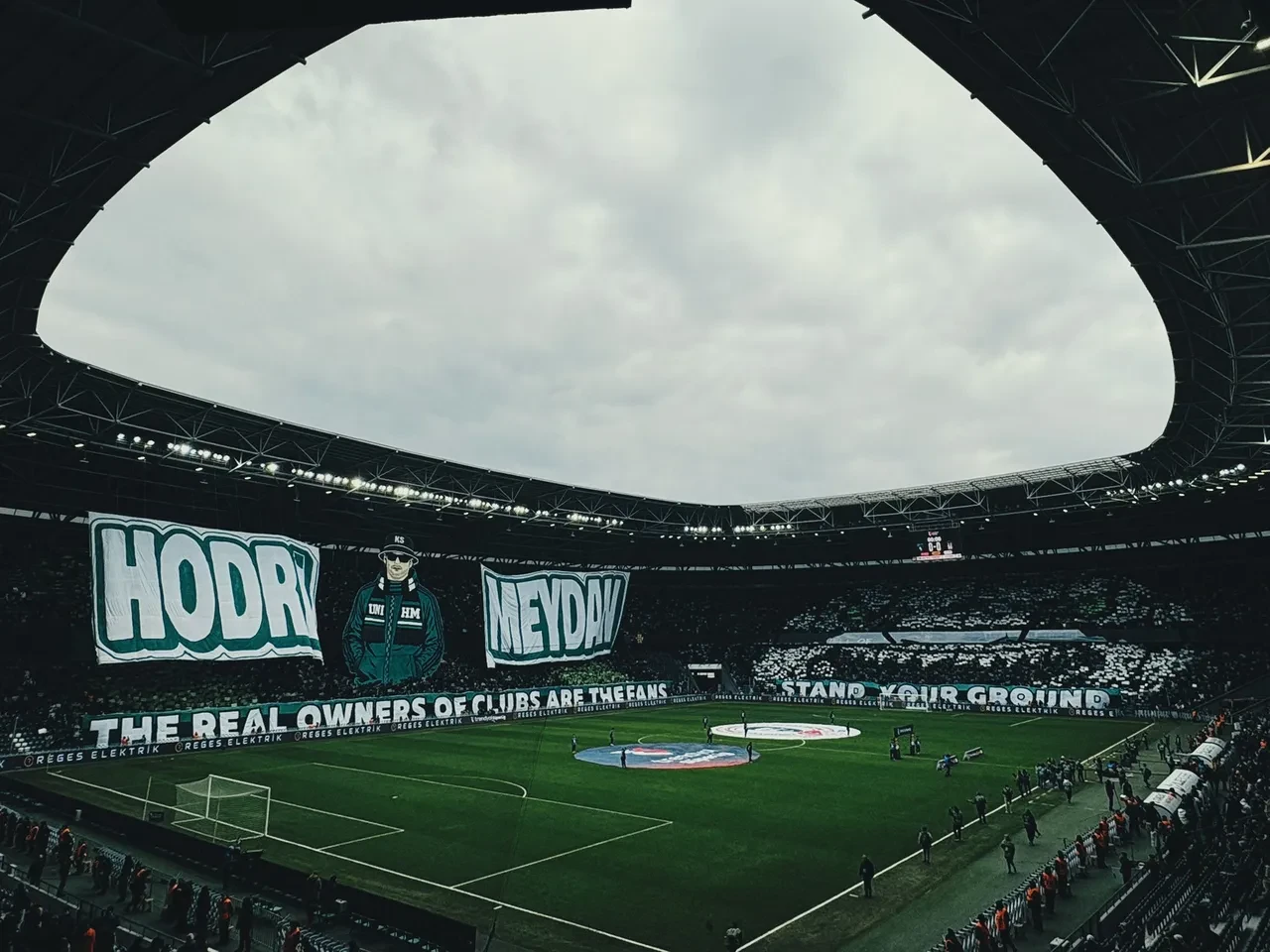 Beşiktaş Kocaelispor deplasmanında kazandı: Yeni transferler gollere devam ediyor!