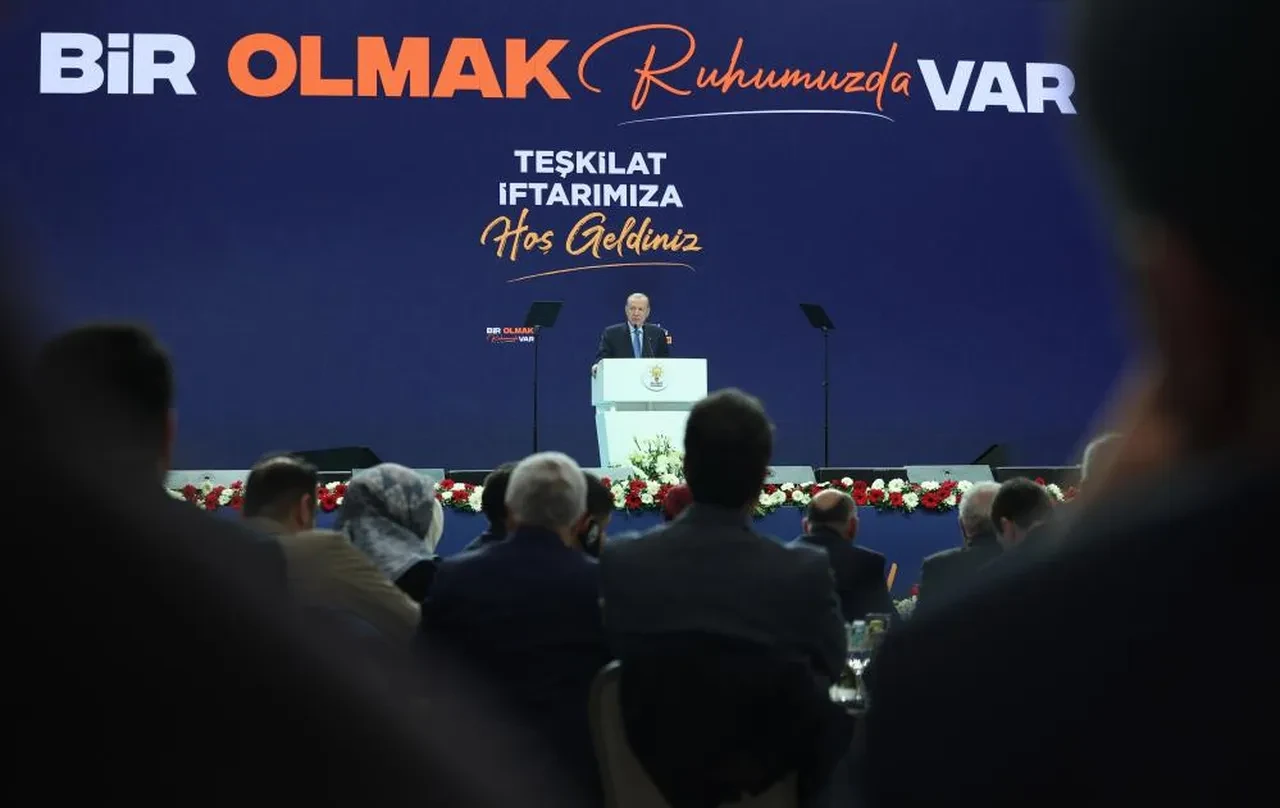 Cumhurbaşkanı Erdoğan'dan ABD ve İsrail'in İran'a saldırıları hakkında ilk yorum: Derin endişe duyuyoruz