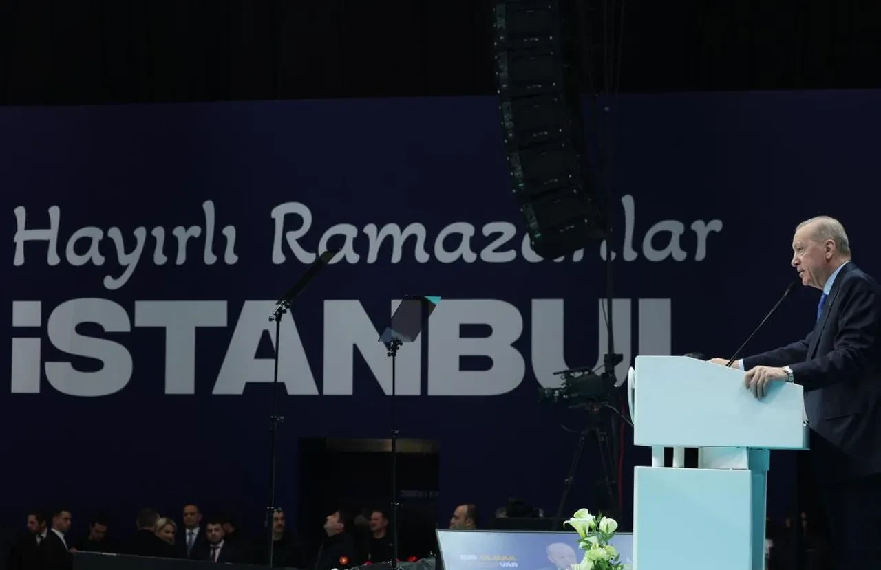 Cumhurbaşkanı Erdoğan'dan ABD ve İsrail'in İran'a saldırıları hakkında ilk yorum: Derin endişe duyuyoruz