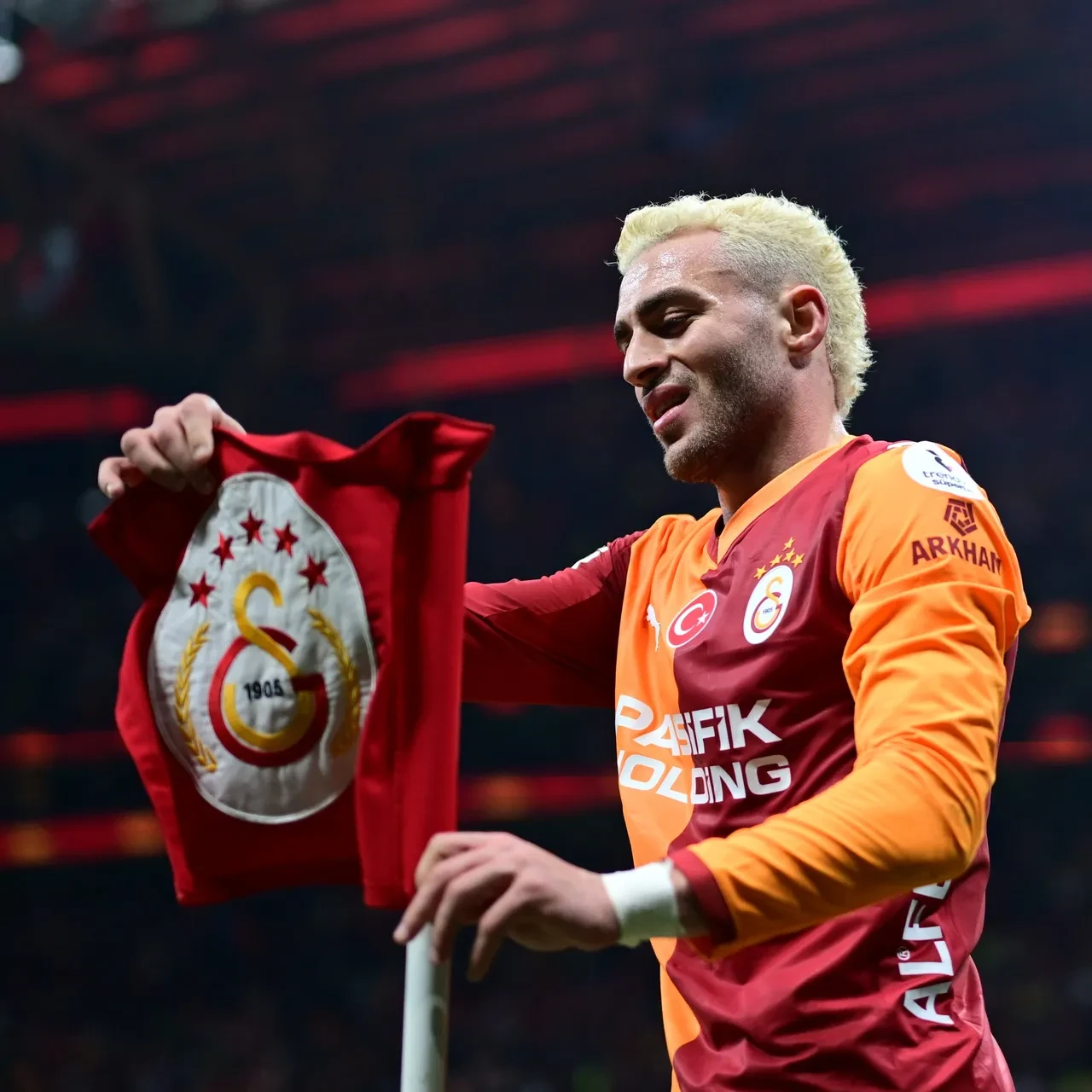 Galatasaray Alanyaspor engelini de kayıpsız geçti!