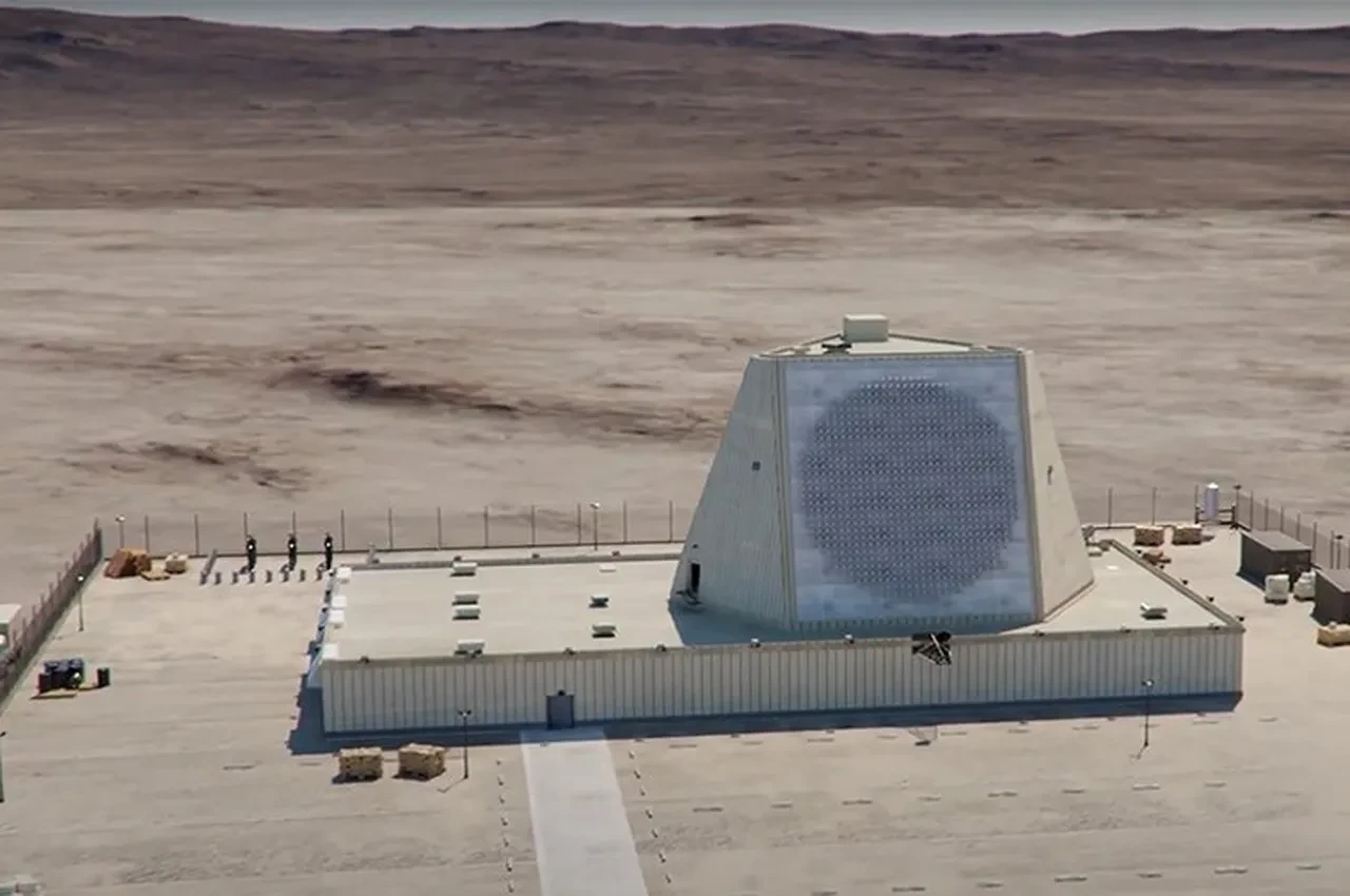 İran, Katar'daki ABD radarını vurdu! Tahmini değeri 1,1 milyar dolar