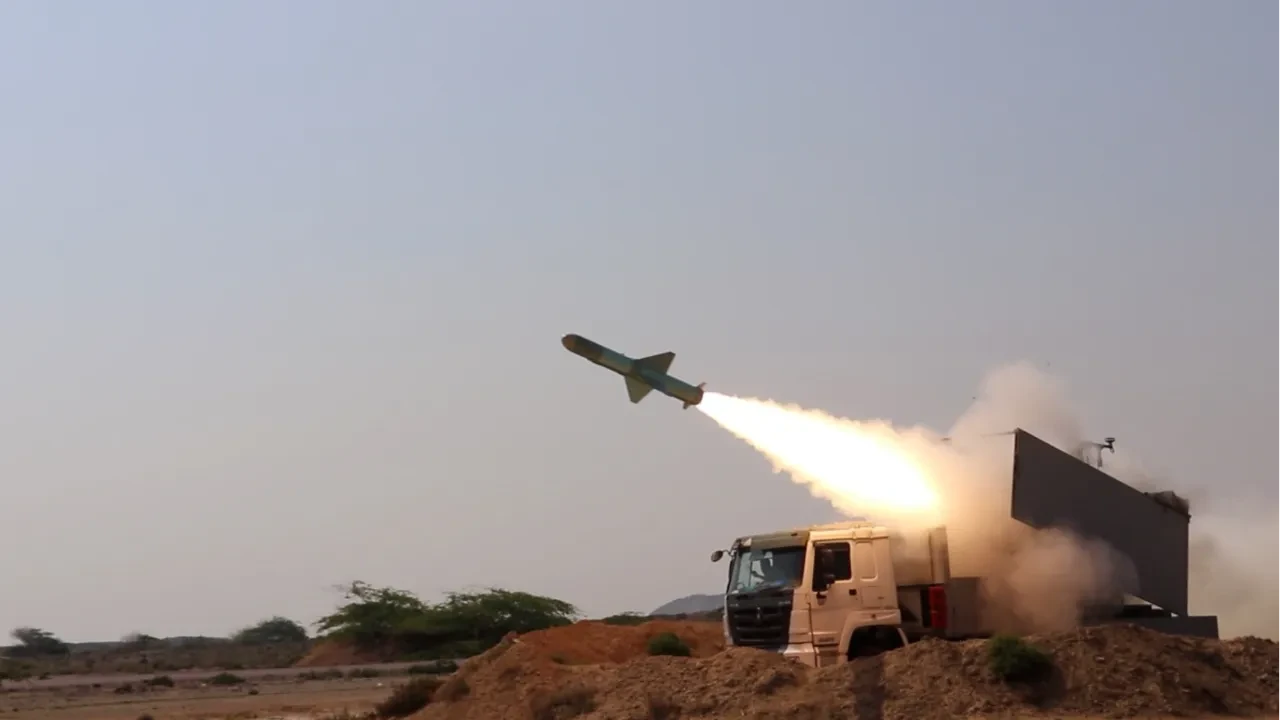 İran’dan ABD ve İsrail’e gözdağı: 'En güçlü füzelerimizi devreye sokacağız'