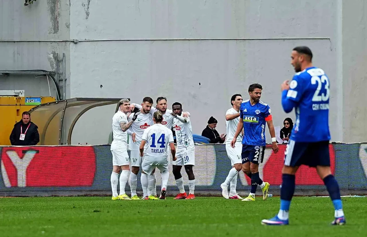 Kasımpaşa'da bir mağlubiyet daha: Emre Belözoğlu'ndan istifa sözleri!