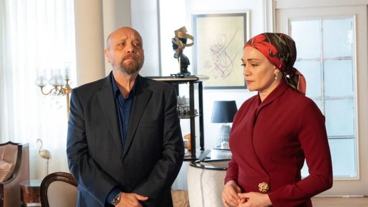 Kızılcık Şerbeti son bölüm nereden izlenir? Kızılcık Şerbeti 128. bölüm fragmanı yayınlandı mı?