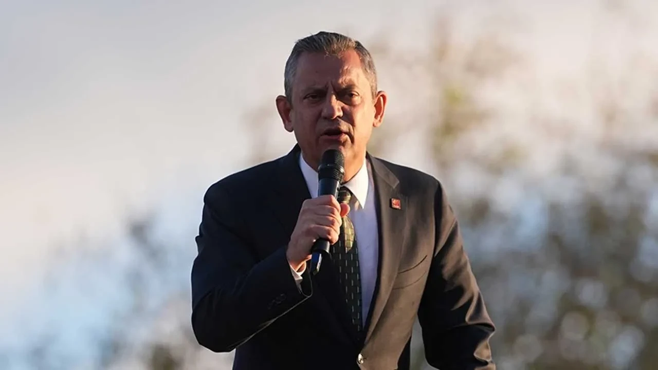 Özgür Özel'in 'alçak adamlar' sözleri hakkında soruşturma başlatıldı