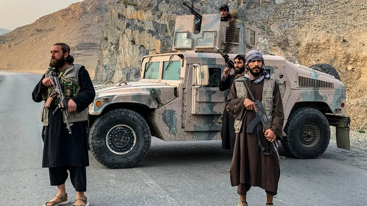 Pakistan-Afganistan savaşında son durum! 331 ölü, 500'den fazla yaralı