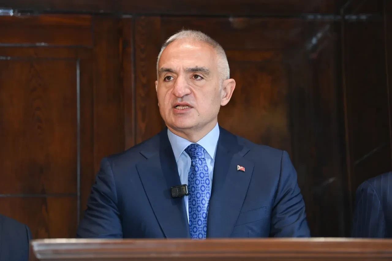 Asrın felaketinden asrın ihyasına! Tarihi eserler aslına dönüyor, şehirler hayat buluyor