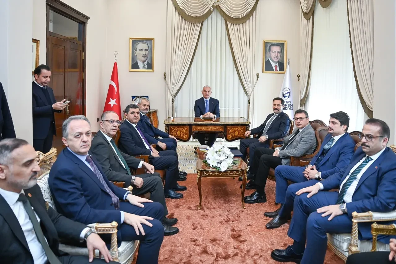 Asrın felaketinden asrın ihyasına! Tarihi eserler aslına dönüyor, şehirler hayat buluyor